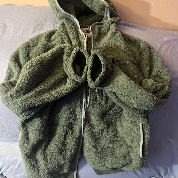 The North Face Sage Green Fleece Jacket- XL - Picture 8 of 9